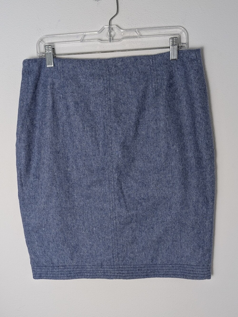 Banana Republic wool blend Pencil Skirt 8 Lined Flannel Trapun Side Zipper Blue